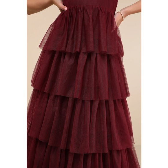 Lulus Rule The Runway Burgundy Tulle Surplice Tiered Maxi Dress Small NWT - Picture 4 of 15